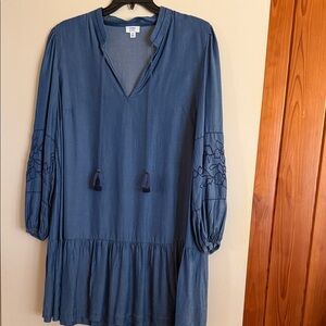 Crown & Ivy Blue Long Sleeve Dress